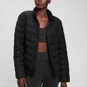 Old Navy black Puffer Jacket size‎ Large